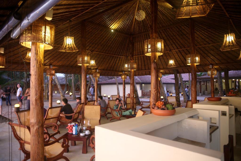 เทจัน บีช คาบายาส เบนโตตา Hotel ภายนอก รูปภาพ